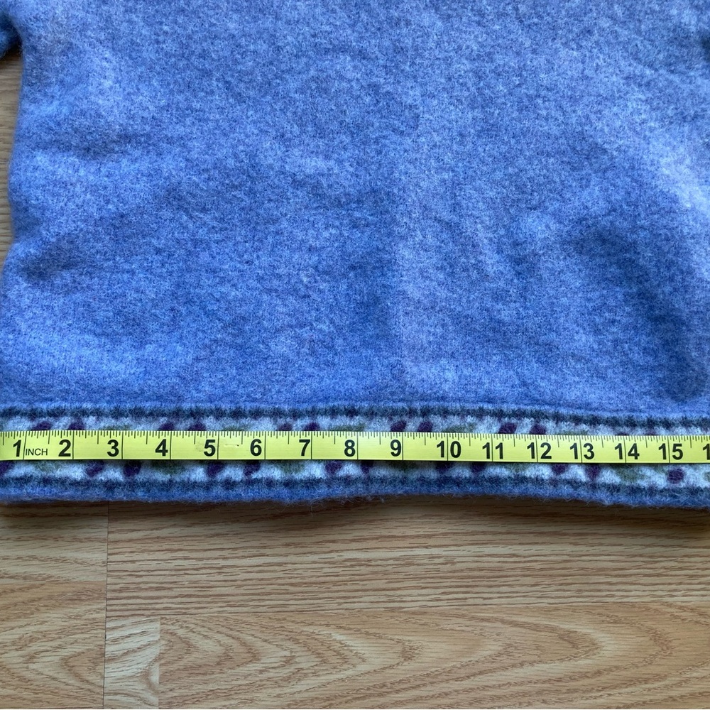 Like New Woolrich Light Blue Periwinkle Sweater Botanical Pattern, Wool, Size 2 - Picture 7 of 12